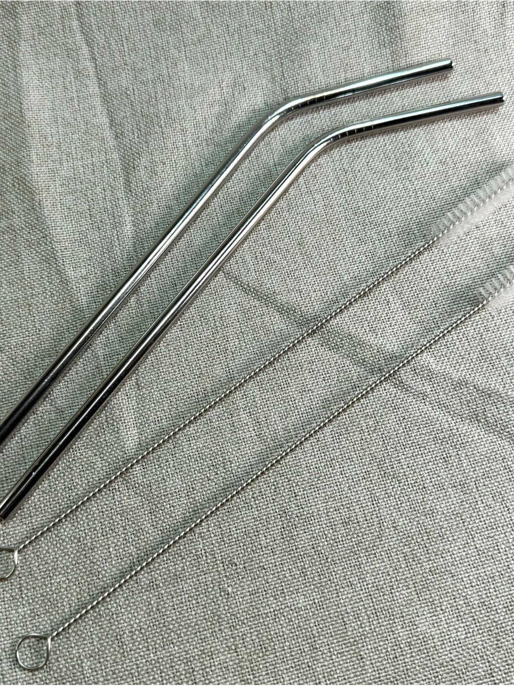 Reusable Stainless Steel Bent Drinking Straws with Cleaning Brush - Silver